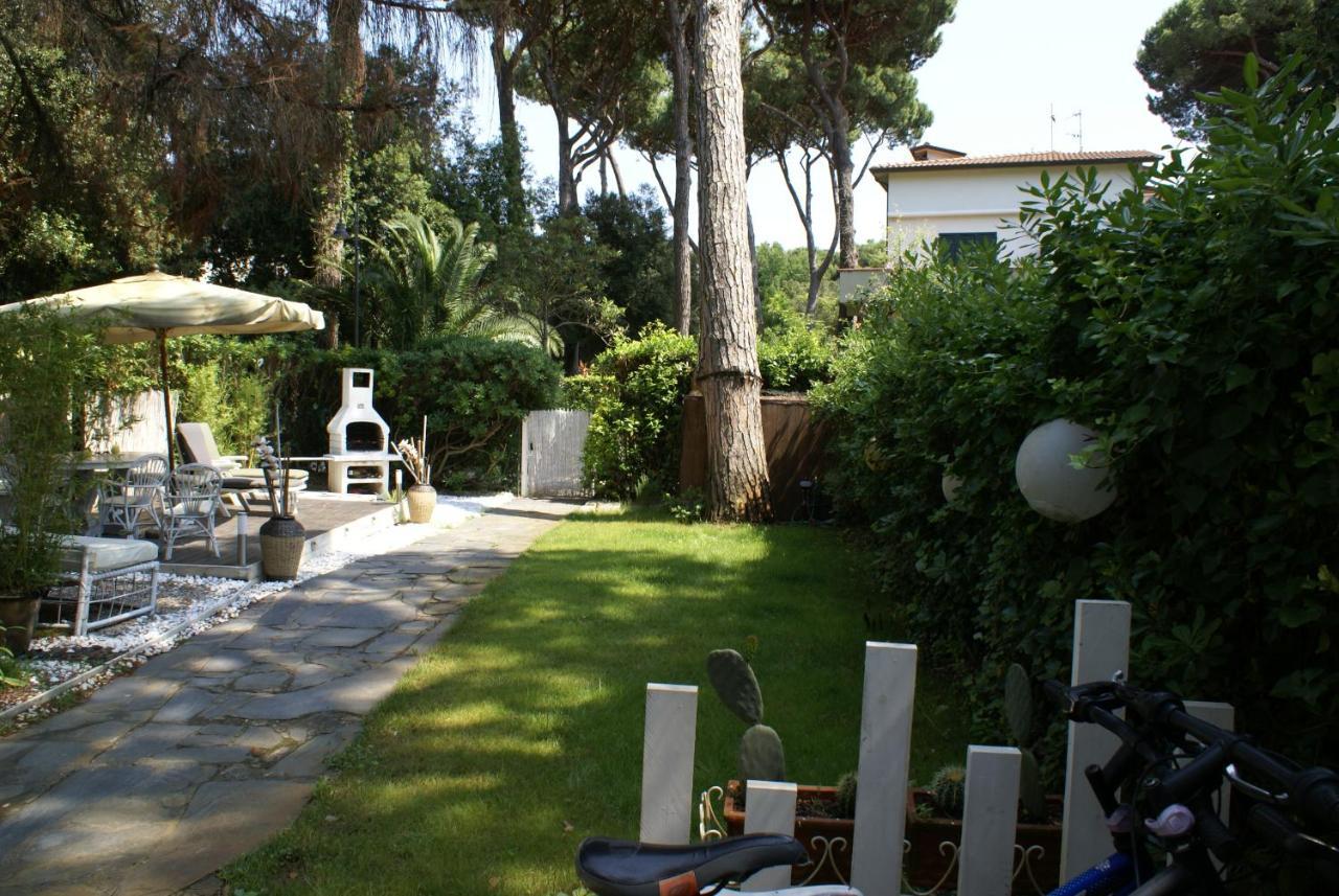 Domusauroom, Relax Nel Cuore Della Versilia - Pet Friendly В'яреджо Екстер'єр фото