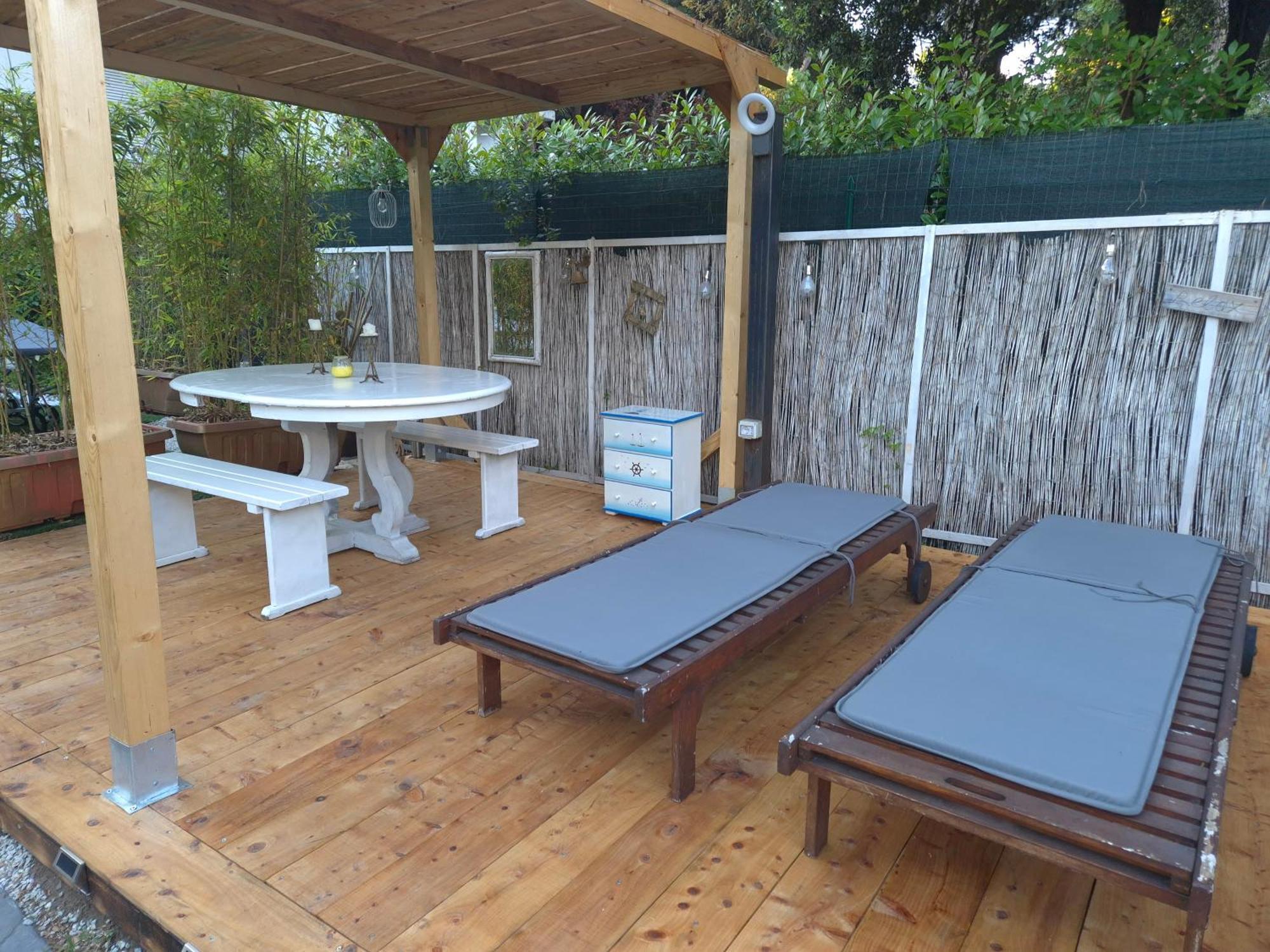 Domusauroom, Relax Nel Cuore Della Versilia - Pet Friendly В'яреджо Екстер'єр фото